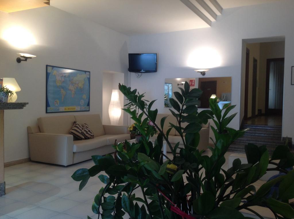 Hotel Smeraldo Brenzone sul Garda Εξωτερικό φωτογραφία