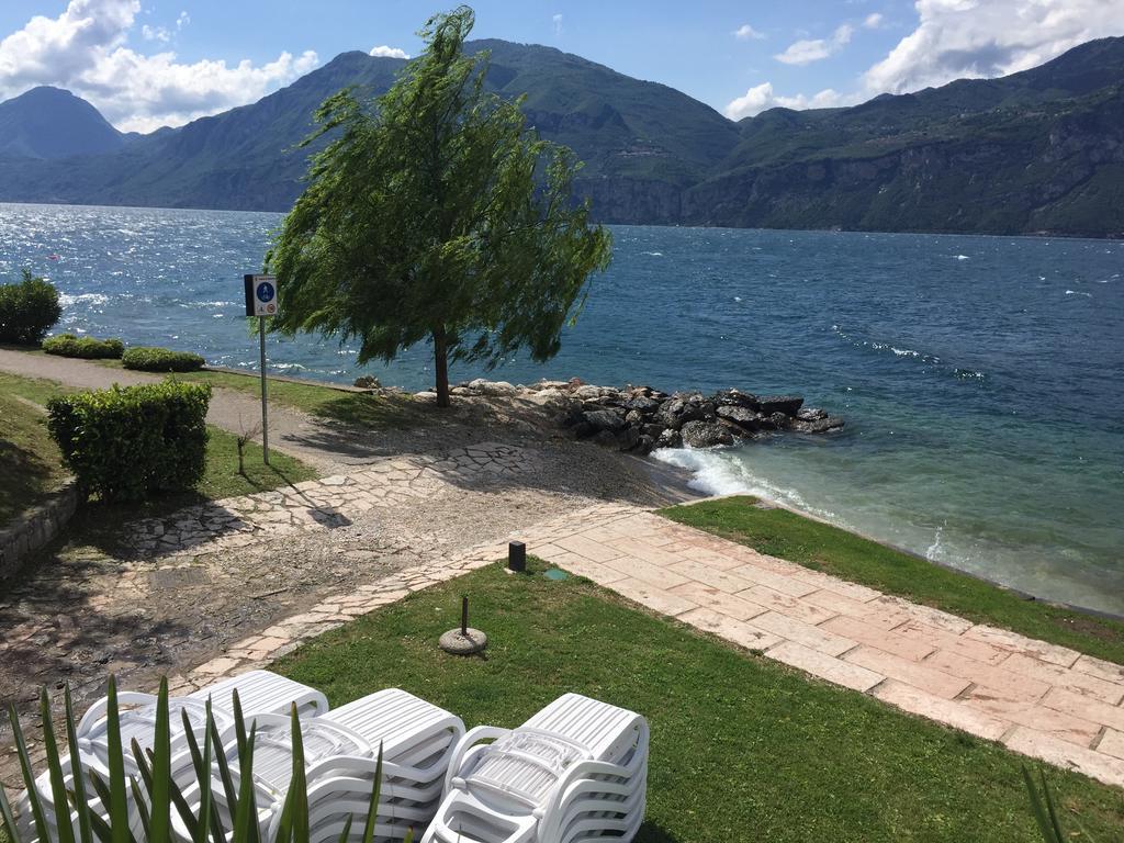 Hotel Smeraldo Brenzone sul Garda Εξωτερικό φωτογραφία