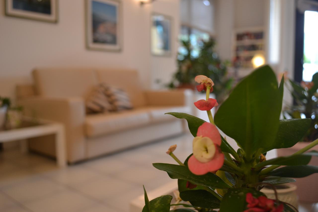 Hotel Smeraldo Brenzone sul Garda Εξωτερικό φωτογραφία