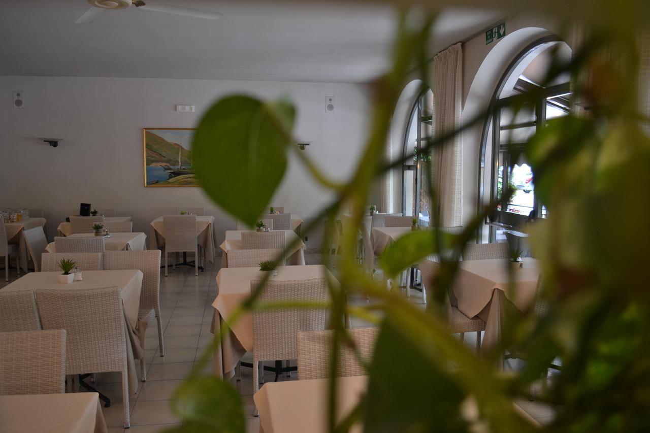 Hotel Smeraldo Brenzone sul Garda Εξωτερικό φωτογραφία