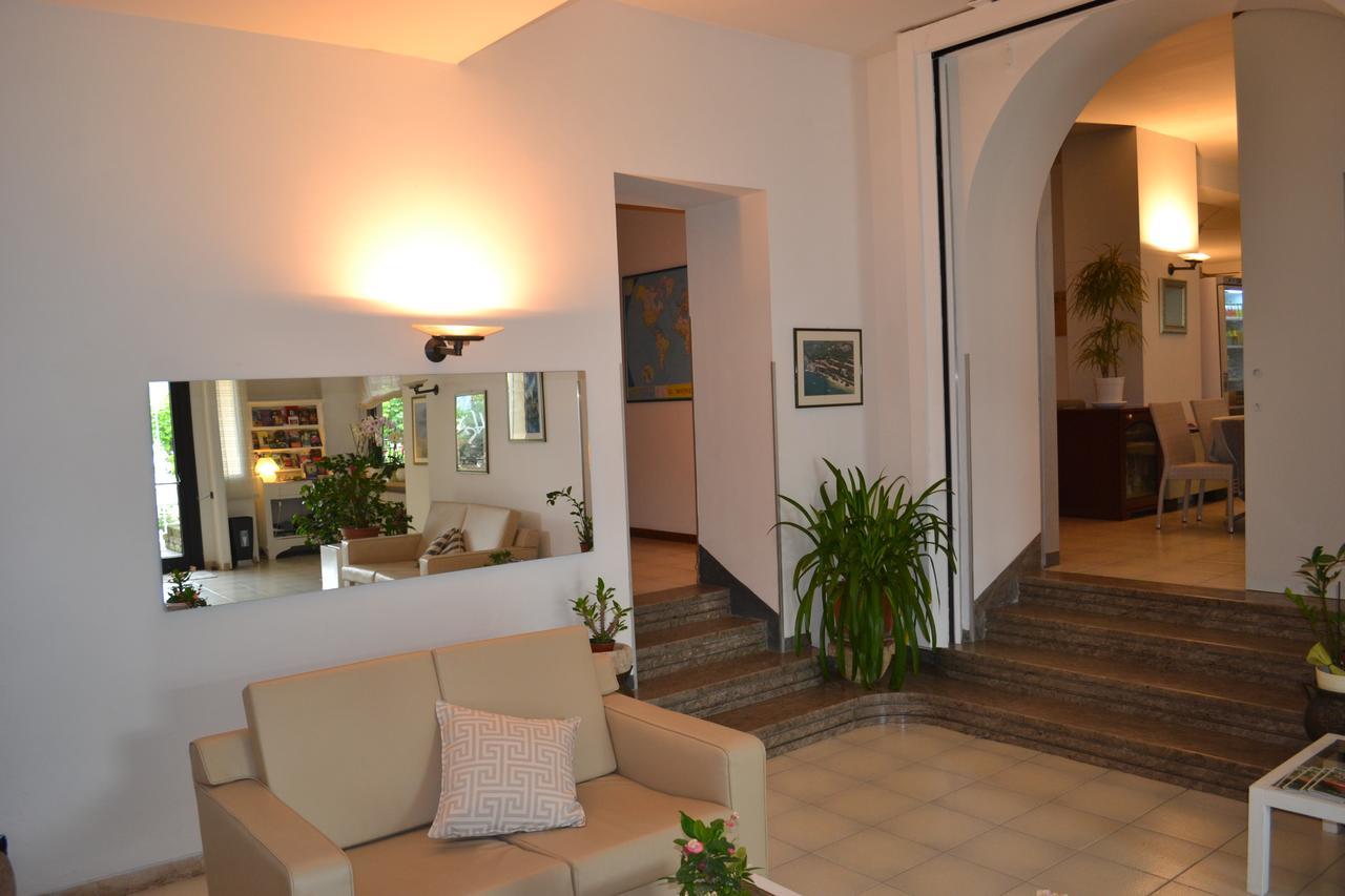Hotel Smeraldo Brenzone sul Garda Εξωτερικό φωτογραφία
